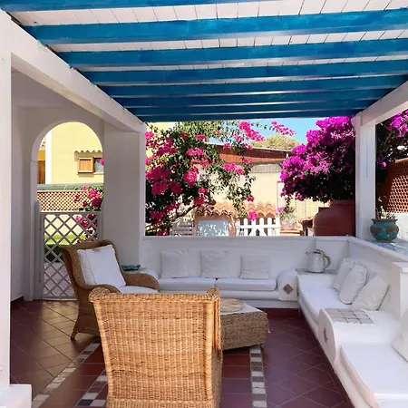 Villa Residenza Estiva Con Giardino Vista Mare *