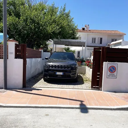 Villa Residenza Estiva Con Giardino Vista Mare Iun T7288