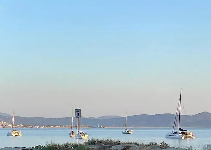 Residenza Estiva Con Giardino Vista Mare * Santa Lucia (Sardinia)